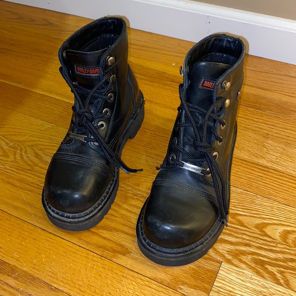 Women boots